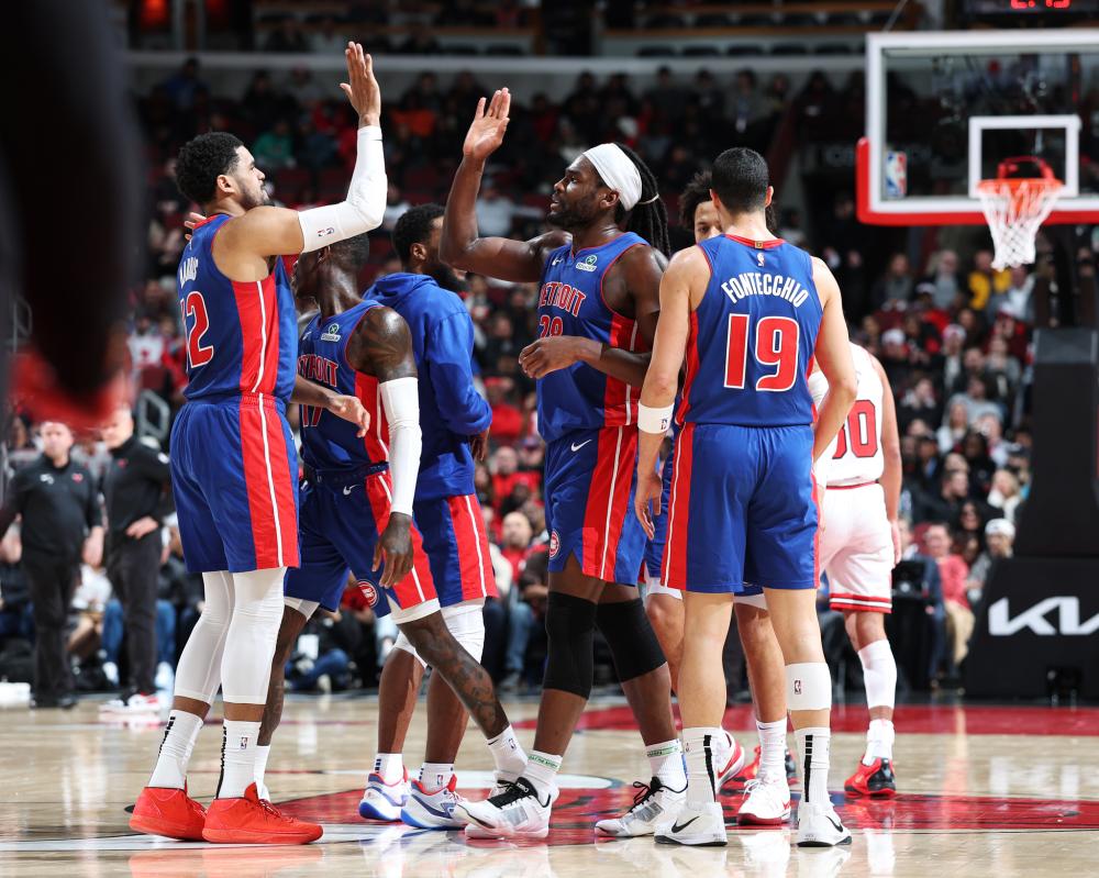 他在球场上 他在球场上